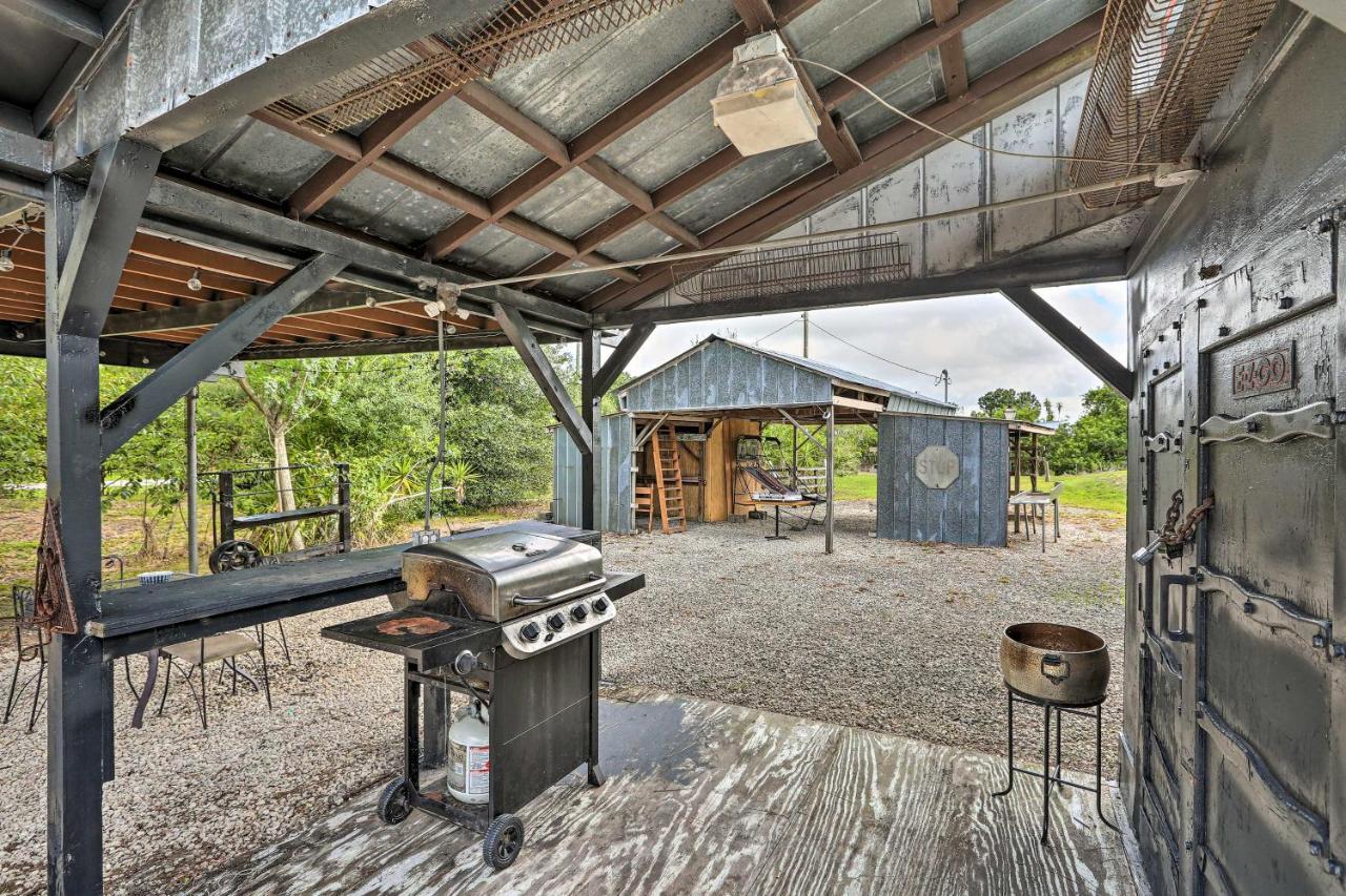 Authentic Clewiston Home With Outdoor Game Room Exteriér fotografie